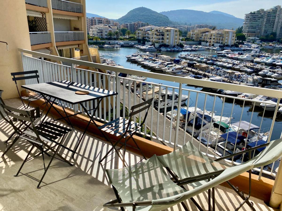 Appartement Lumineux 6 Places Avec Vue Sur Marina Mandelieu Eksteriør billede